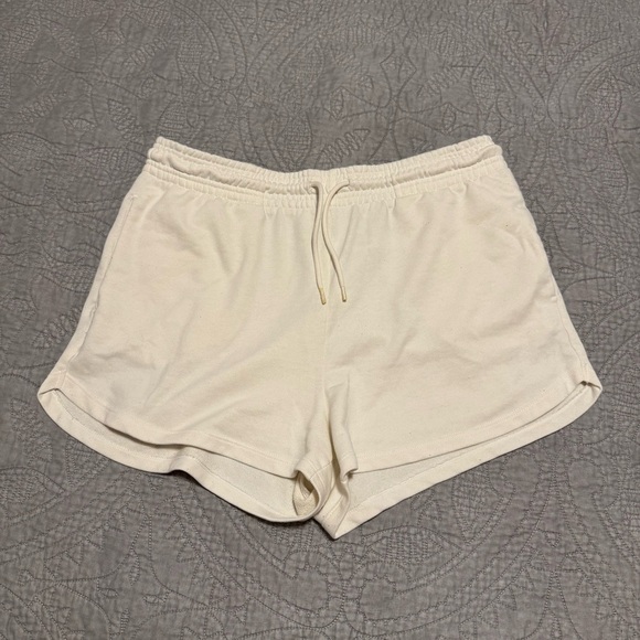 H&M Cream Drawstring Activewear Athletic Sweat Shorts with Pockets Size Large - Picture 1 of 5